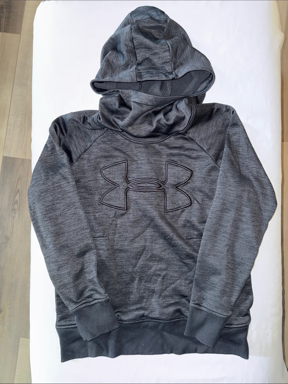 Under Armour Women’s Dark Gray Pullover Hoodie